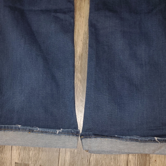 Womens size 6/28 Lucky Brand Ankle Jeans. The sweet Jean boot - Picture 11 of 12